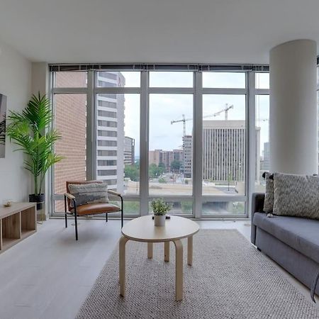 Wonderful 2Br Apartment At Crystal City Arlington Esterno foto
